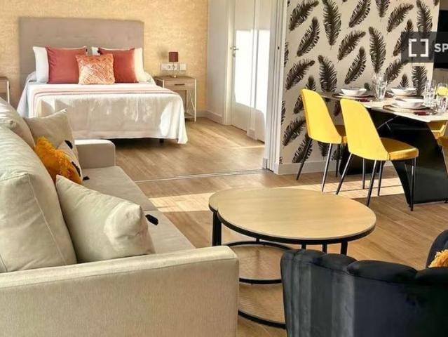 2 room luxury Flat for rent in Casares, Spain