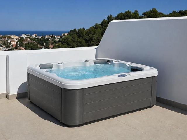 2 room luxury Flat for rent in Fuengirola, Spain