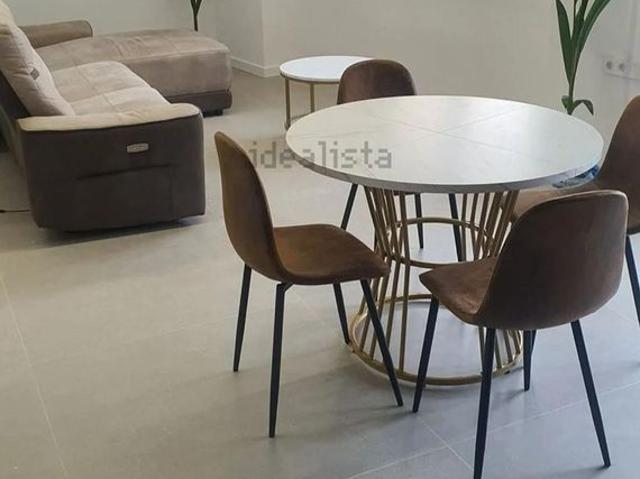 2 room luxury penthouse for rent in Valencia