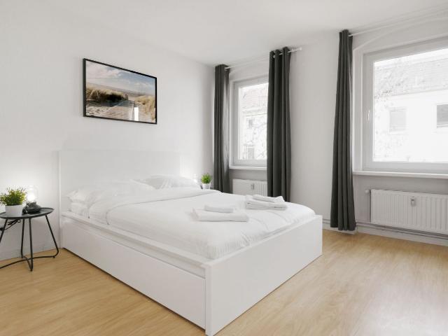 2 Rooms near Westhafen Moabit