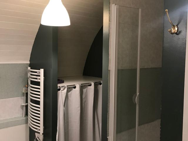 2 rooms in the heart of the 20th arrondissement, Paris Amsterdam Apartments for Rent