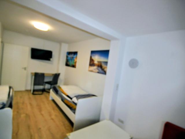 2 Rooms+ Kitchen+ Shower room max 4 Persons furnished apartment in Hempenweg 57, 28197 Woltmershausen Bremen