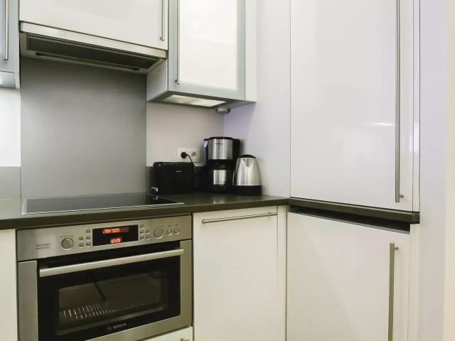 2 ROOMS SAINT GERMAIN DES PRÉS, Paris Amsterdam Apartments for Rent