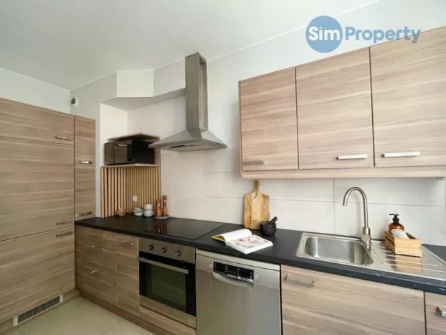 2 rooms | separate kitchen | city center | available now|