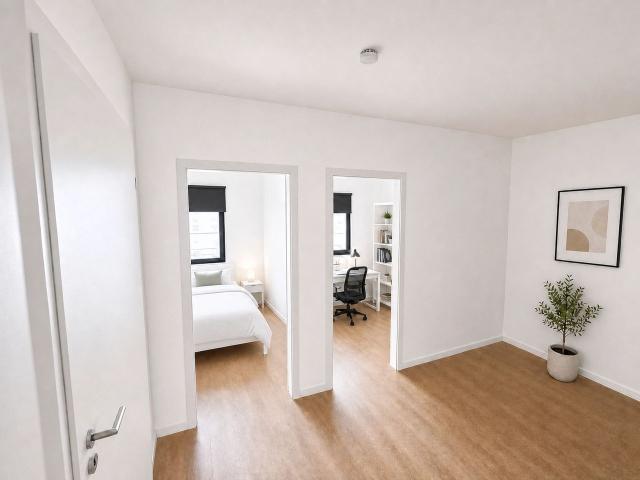2 Rooms with Double Bed and Separate Home Office Modern New Build Apartment in Mülheim an der Ruhr, Mulheim an der Ruhr Amsterdam Apartments for Rent