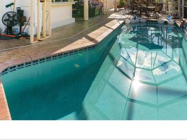 2 rooms with private bath