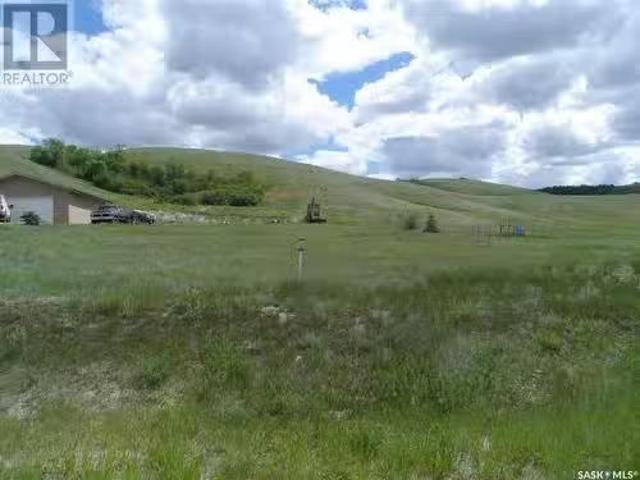 2 Ross Place, North Grove, SK, S6H 7S9 vacant land for sale.