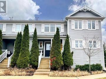 2 Royalton Lane, Collingwood, ON, L9Y 5K4 townhouse for sale | Listing ID S13001 | Royal LePage