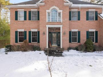 2 St Josephs Way, Hopkinton, RI 02832 | MLS #1408