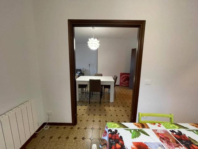 2 stanze in affitto