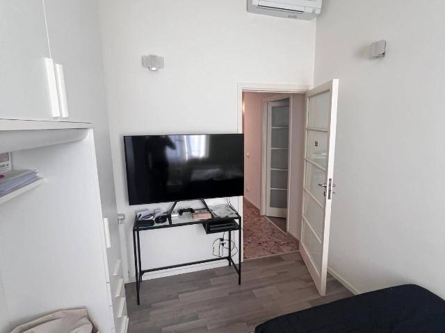 2 stanze in affitto