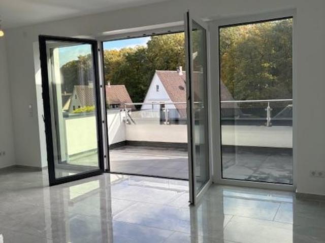 2 stilvolle helle 2 Zi. Wohnungen mit Balkon und Tiefgarage in Melle zu vermieten
