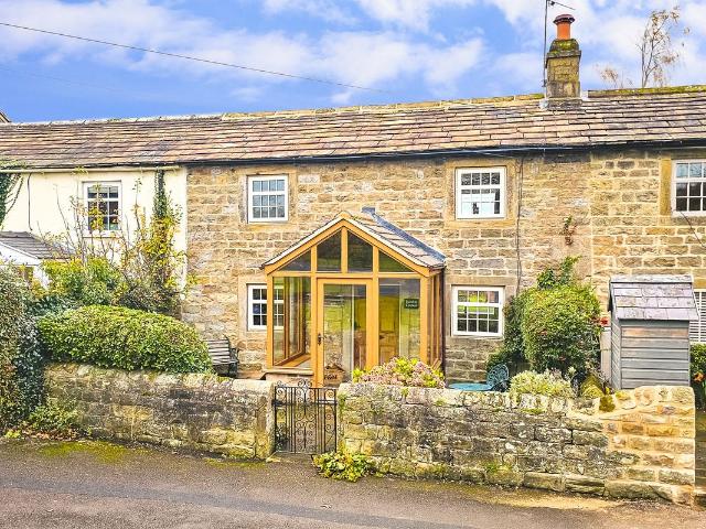2 Stocks Green, Darley HG3, 2 bed cottage to rent, £1,000 pcm | PrimeLocation
