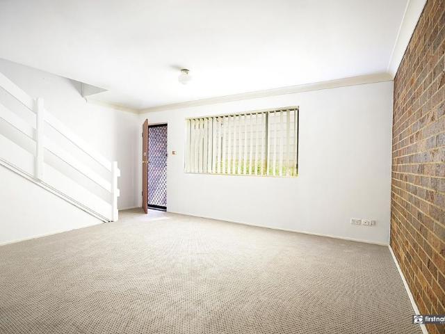 2 Story, 2 bedroom townhouse