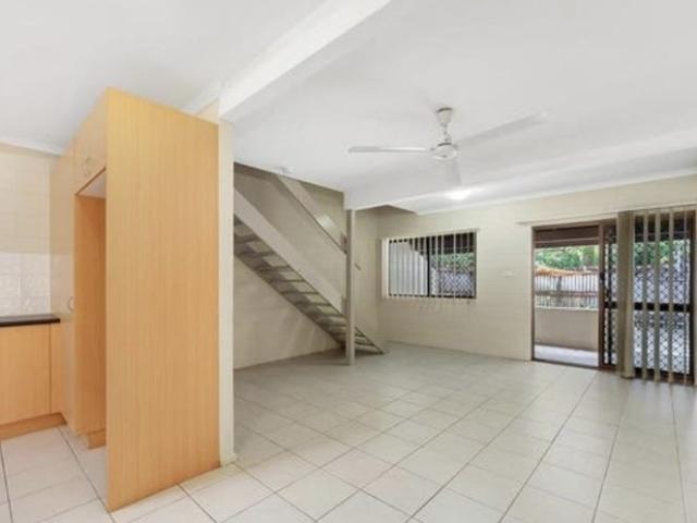 2 Story, 2 Bedroom Unit with Private Outdoor Courtyard