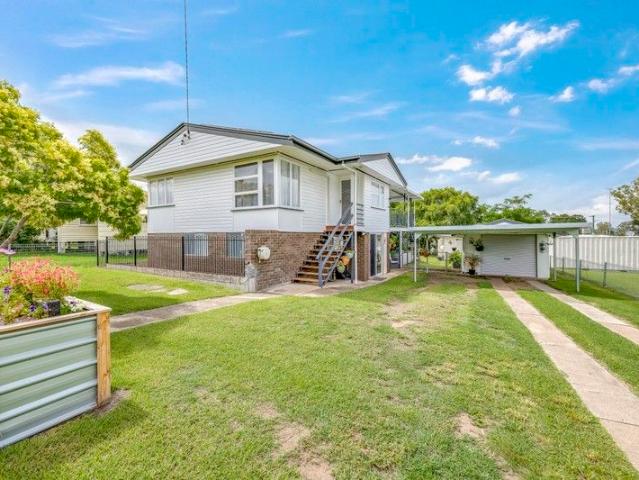 3/4 Bedroom 2 Storey House with a view