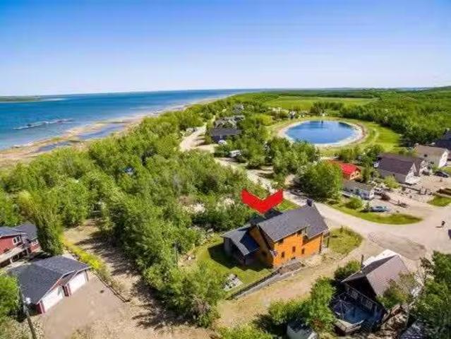 2 Sunset Lane, Rural Stettler No. 6, County Of, AB, T0C 2L0.