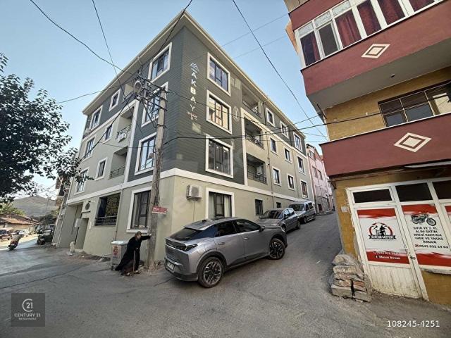 2. SAKARYA CUMA PAZARINDA SIFIR 2+0 ASANSÖRLÜ OTOPARKLI