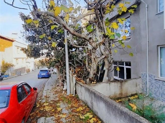 2. Sakarya Da Müstakil 3 Katlı Kat Mülkiyetli Ayrı Tapulu Ev Sat