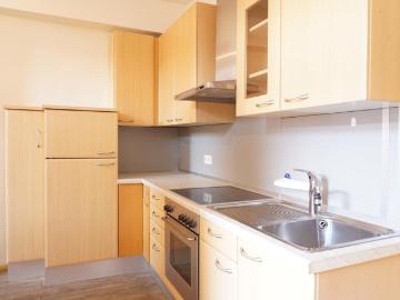 Flat for rent in 6060