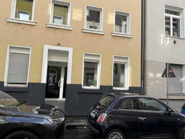 2 Schlafzimmer Villa Köln Köln 105860795