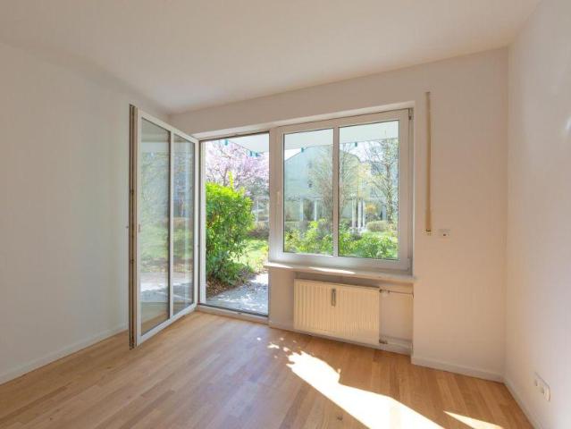 2 Schlafzimmer Villa München München 105451146