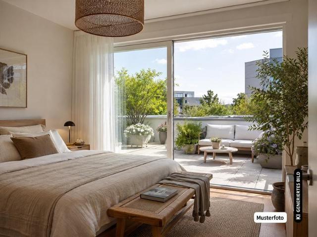 2 Schlafzimmer Villa München München 105822519