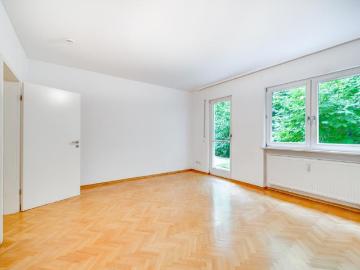 Flat for sale in Griechenplatz - Garten