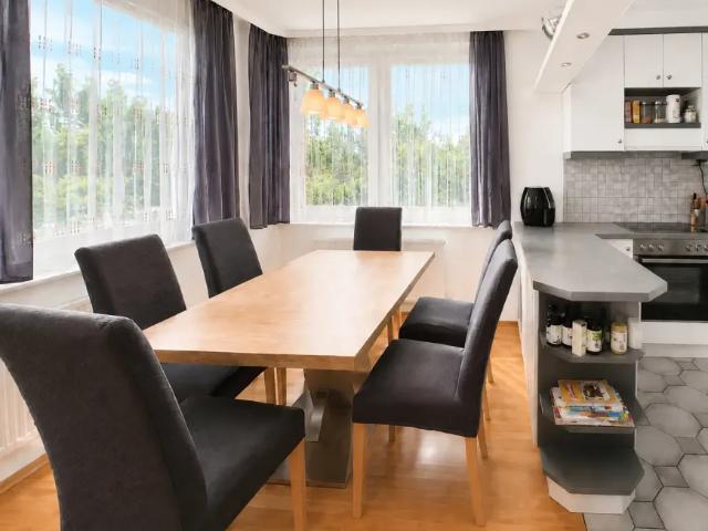 2 Schlafzimmer Wohnung Bad Erlach Niederösterreich LS103697323