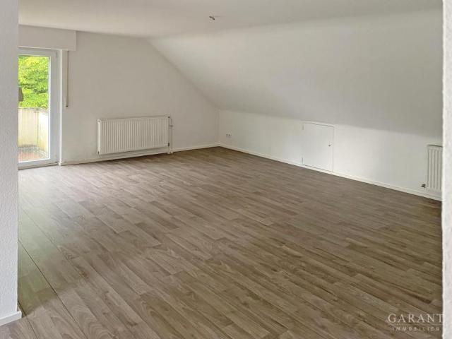 2 Schlafzimmer Wohnung Esslingen Am Neckar Deutschland LS99309641
