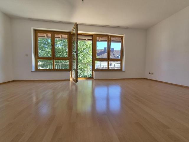 2 Schlafzimmer Wohnung Hallbergmoos Deutschland 104001155