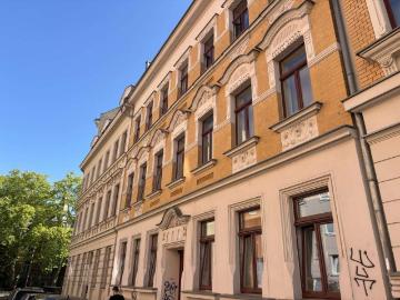 Etagenwohnung for sale in Ost - Keller