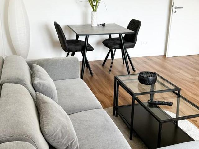 2 Schlafzimmer Wohnung Rüsselsheim Am Main Deutschland 105033900