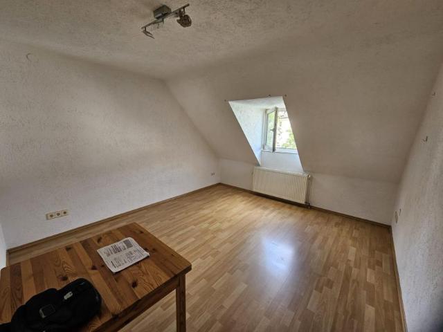 2 Schlafzimmer Wohnung Stuttgart Deutschland 102885964