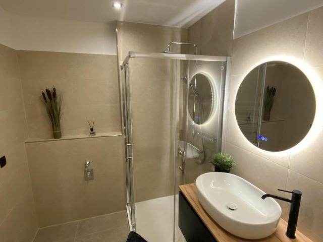 2 Schlafzimmer Wohnung Zwickau Deutschland 104878485