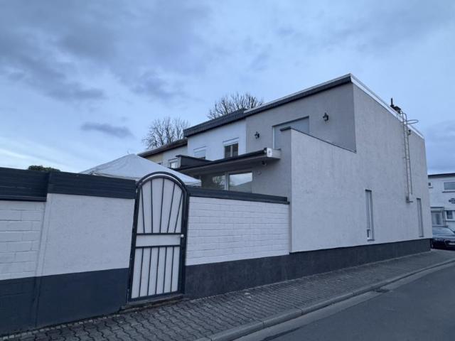 2 Schlafzimmer Haus Frankfurt Am Main Frankfurt Am Main 103090097