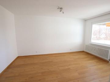 Etagenwohnung zur Miete in 9020 - Keller