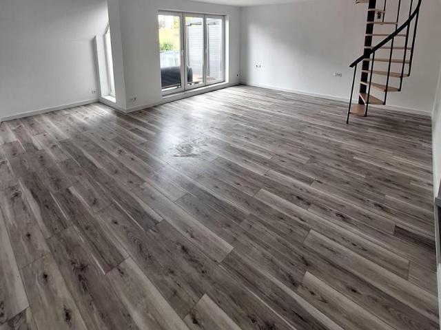 2 Schlafzimmer Maisonette Freiberg Am Neckar Freiberg Am Neckar 105488833
