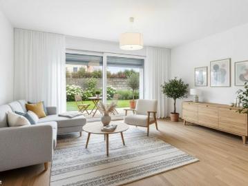 Commercial for sale in 2700