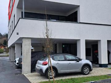 Etagenwohnung zur Miete in 6830