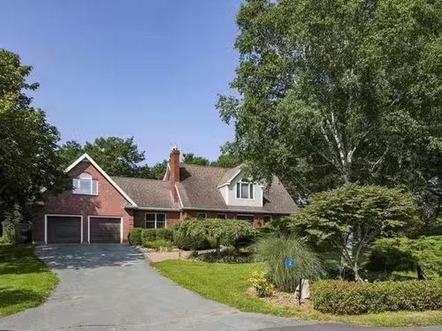 2 Shepherds Lane, Tantallon, NS, B3Z 2K6 house for sale Lis.