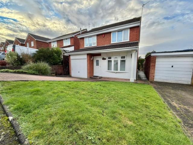 2 Sherwood Drive, Brierley Hill DY5, 3 bed detached house to rent, £1,295 pcm | PrimeLocation