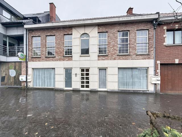 2 slaapkamer appartement in centrum Kruishoutem te huur