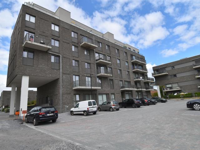 2 slaapkamer appartement in het hartje van Gullegem