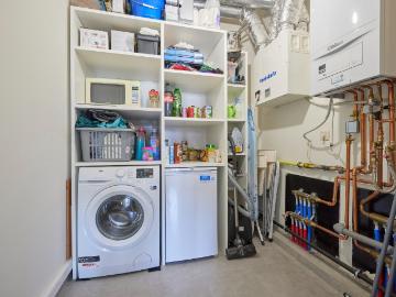 2 slaapkamer appartement met autostaanplaats te sint niklaas