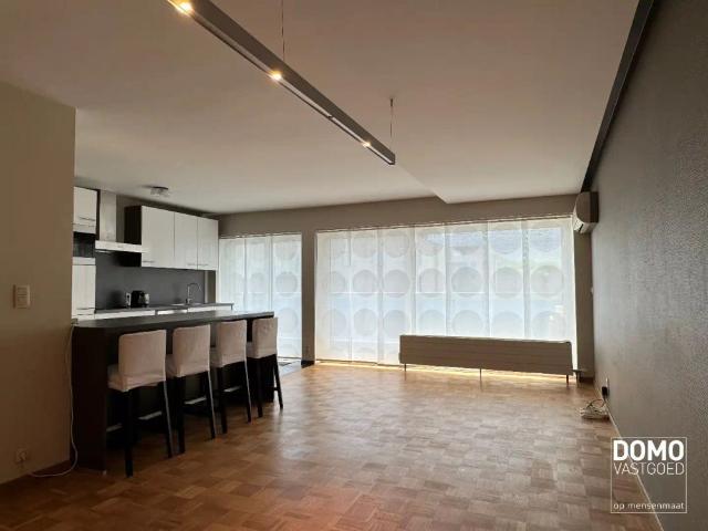 2 slaapkamerappartement met terras, airco en ondergrondse parking in centrum Hasselt