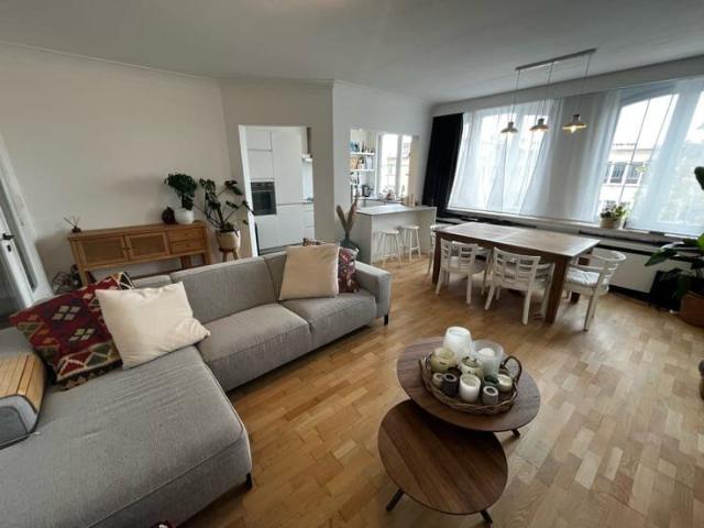 2 slk appartement met garage