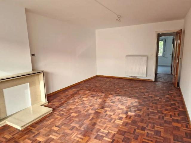 2 SLPK APPARTEMENT MET TERRAS NABIJ RIVIERENHOF