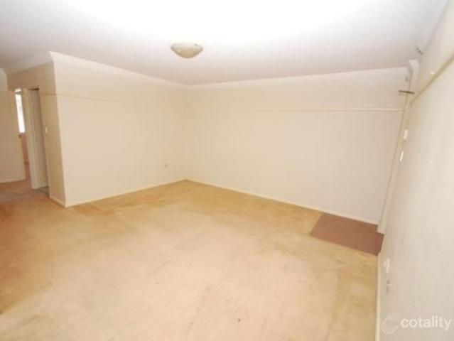 2 spacious bedrooms in a Prime Merrylands Location