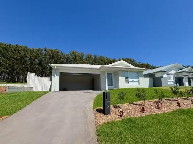 2 Turtle Rise, BONVILLE House for rent Listed by Amber Mcrae.